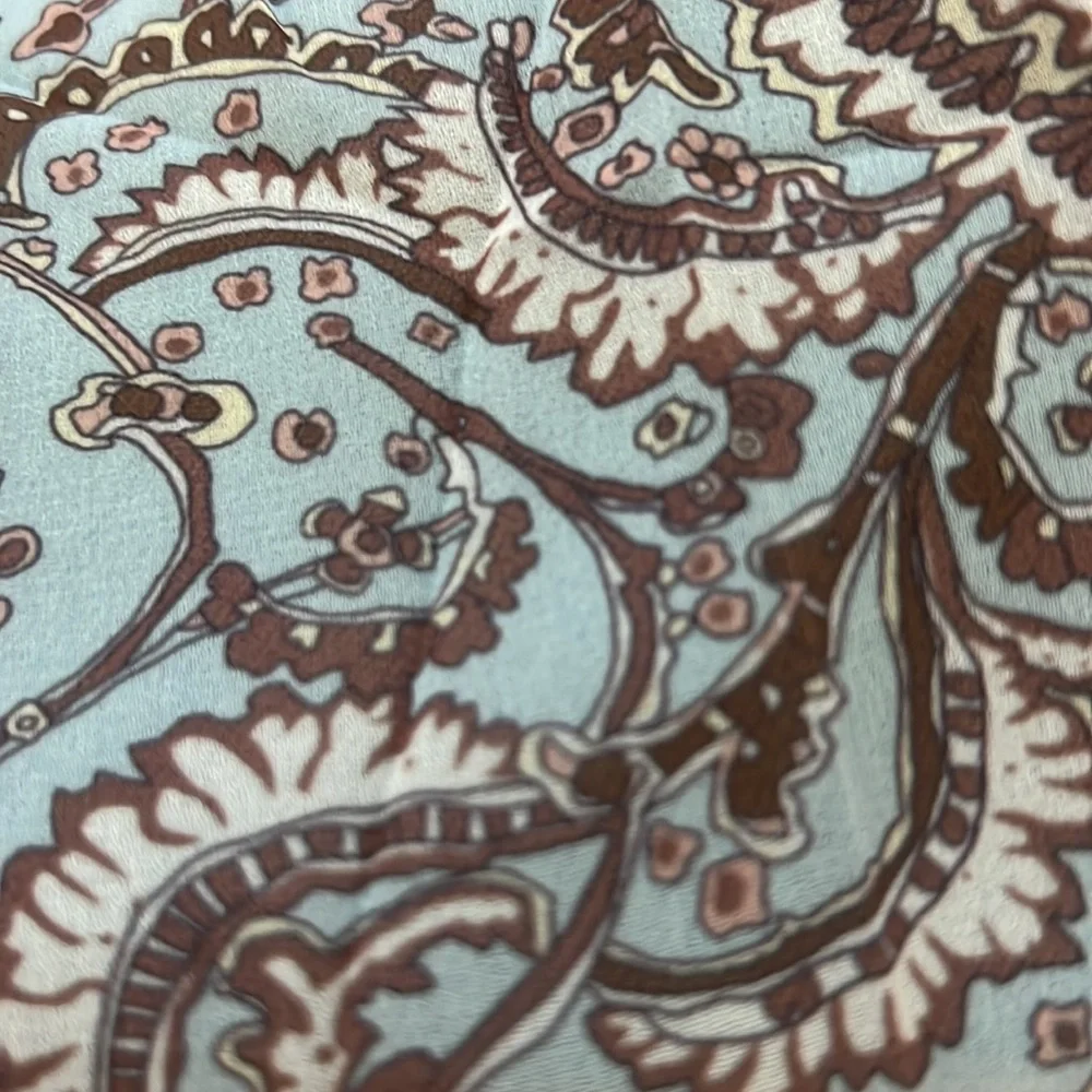 Light Blue Jeans Paisley Polyester Print on side of the Wide Leg Size: XS - Picture 8 of 10